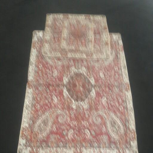 سجاده و جانماز ترمه طرح سالار رنگ زرشکی جنس پلی استر و تراکم 150 زیبا و مناسب هدیه